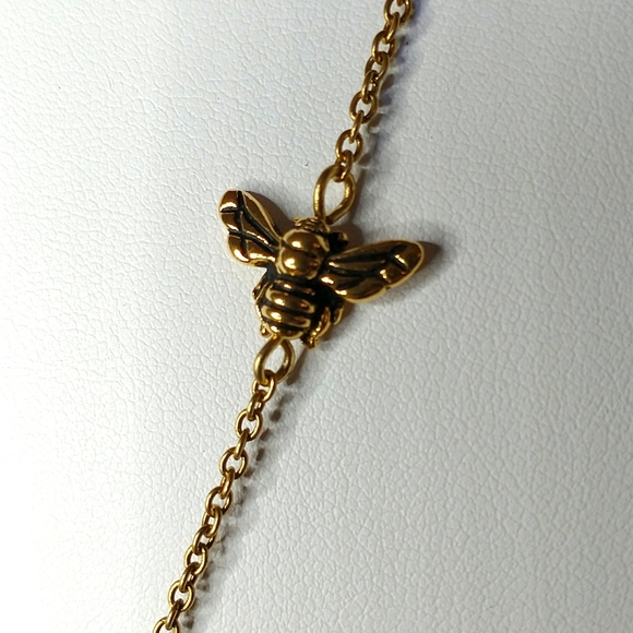 Women's Swarovski crystal necklace - Picture 3 of 9